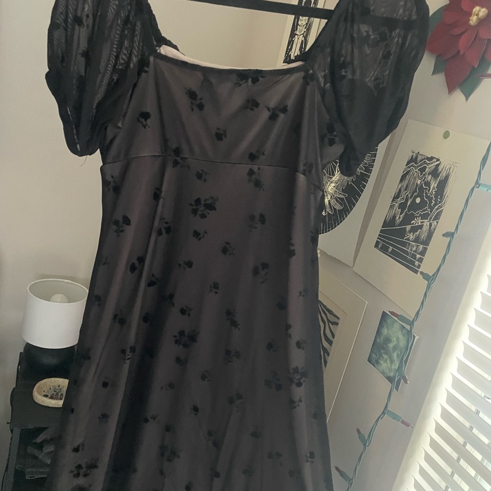 Rewind Black Floral Long Sleeve Dress